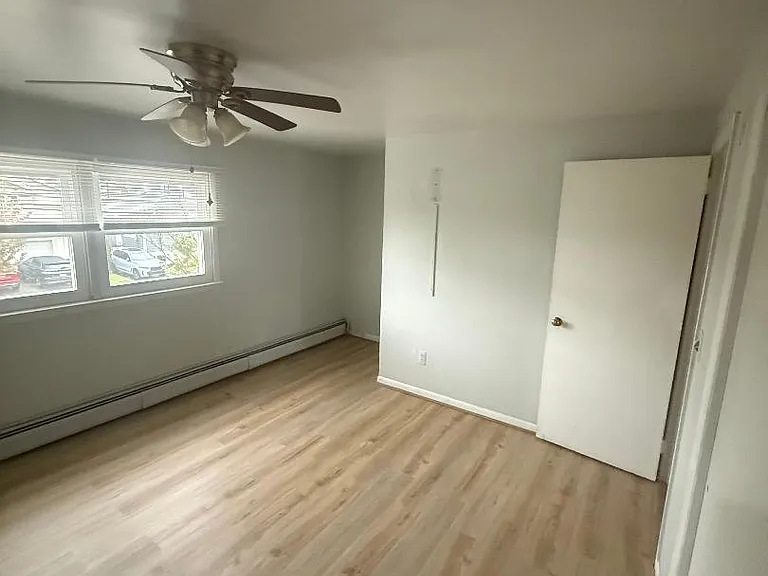 119 Garibaldi Ave #2 — Photo 8