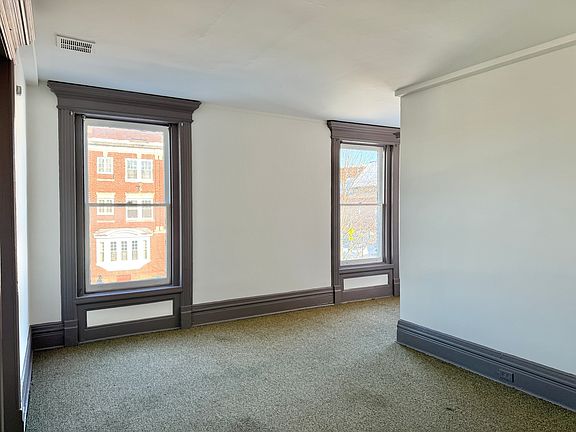 3rd image of 281 S Franklin St APT 6