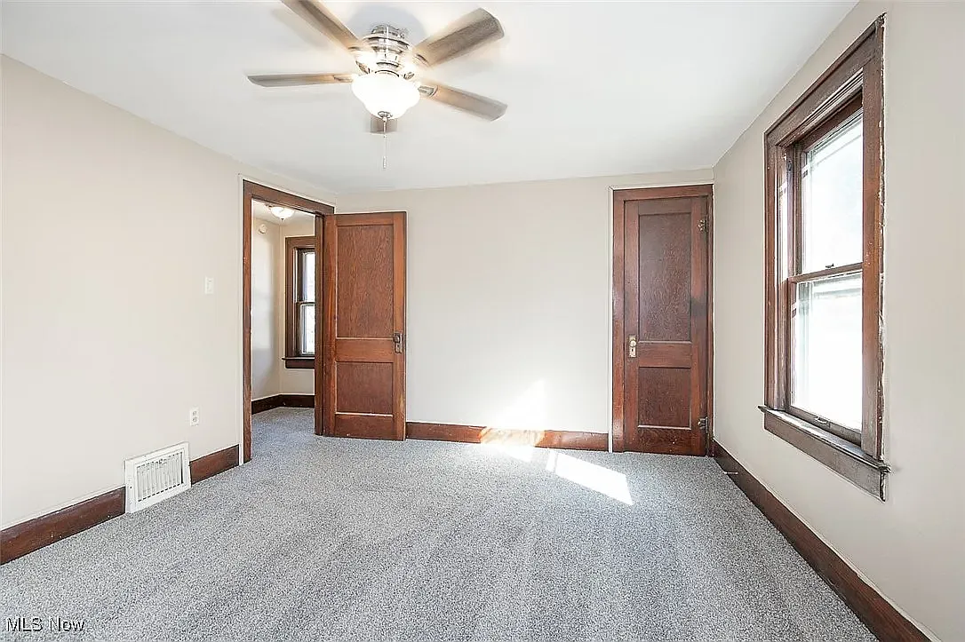 2 bed, 1092 sqft, $1,175 — Photo 3