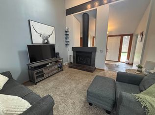 6692 Scenic Dr S, Saginaw, MI 48603