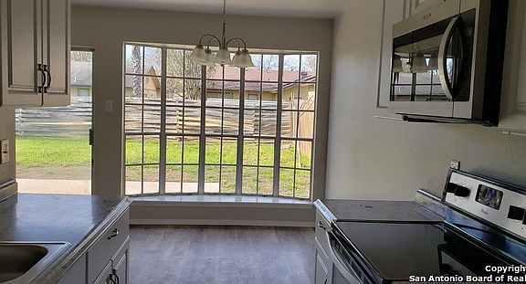4th image of 5807 Hidden Sky St