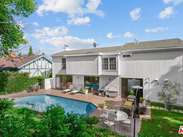 11471 W Sunset Blvd, Los Angeles, CA 90049