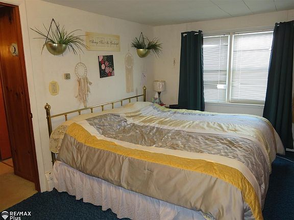 2nd image of 1022 Lorene Ave