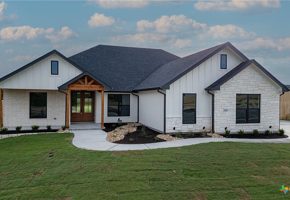1st image of 7904 Sariyah Ct