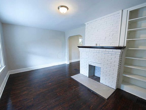 4th image of 954 Bellows Ave
