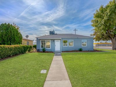 325 1st St, Bakersfield, CA, 93304