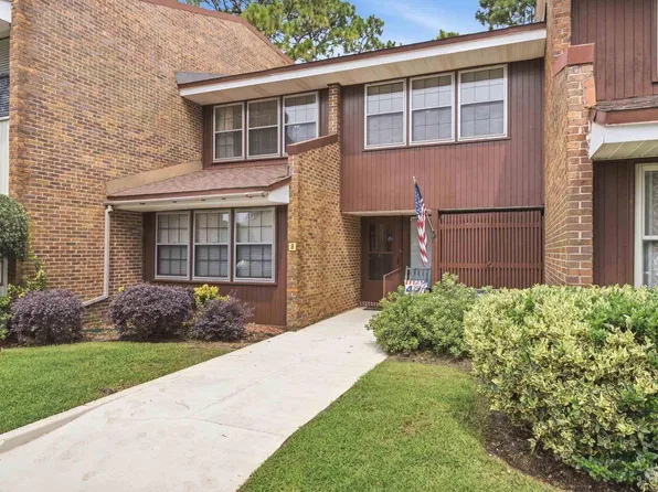 4300 W Francisco Rd #9, Pensacola, FL 32504
