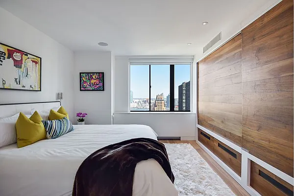 Sold by Stribling | media 33