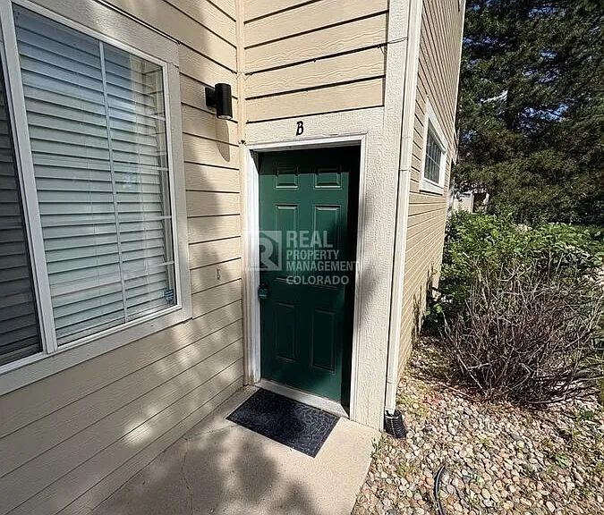 3002 W Elizabeth St #11B — Photo 1