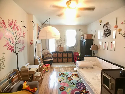 Rented by Irving Properties of New York, LLC | media 17