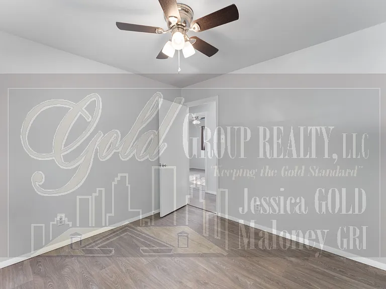 3712 Windsor Ave — Photo 10