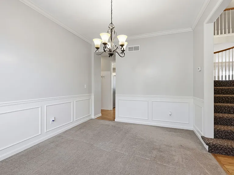14117 Parkhill Ln — Photo 19