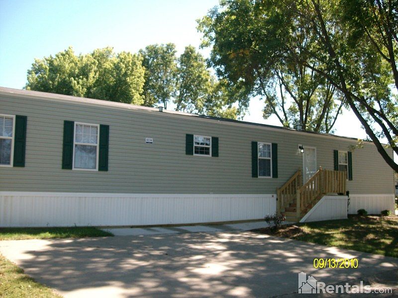 1st image of 4134 Bluebird Dr