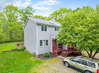 179 Fairway Dr, North Kingstown, RI 02852