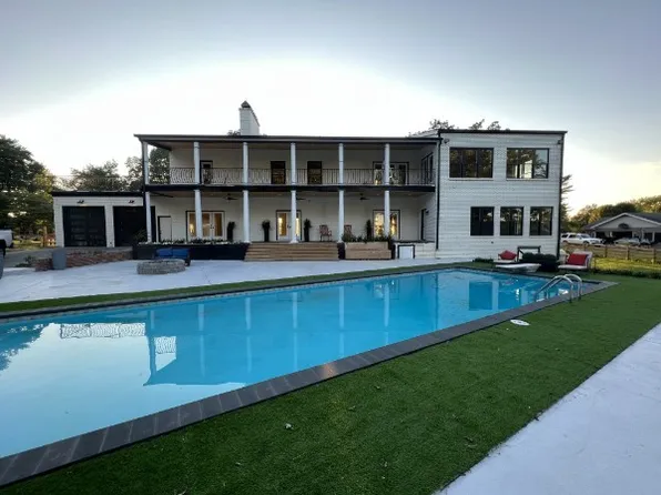 195 Drifting Cir, Lebanon, TN 37087