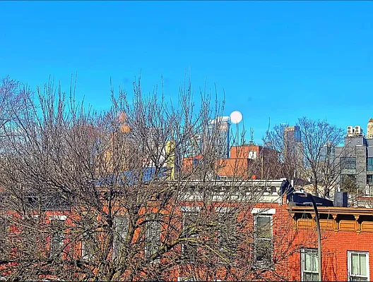 Rented by Corcoran | media 15