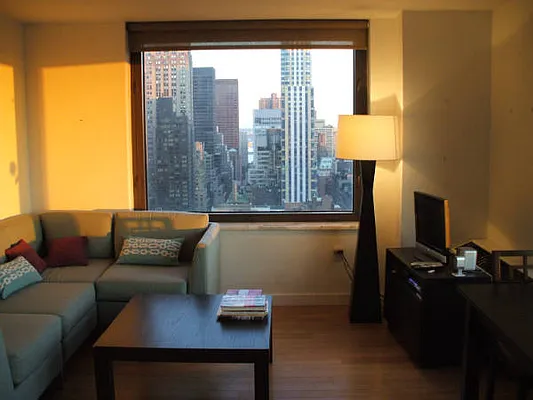 Rented by Level Group | media 73