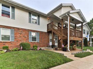 1043 Hidden Ridge Trl, Valley Park, MO 63088