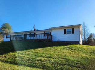 120 Steagall Rd, Shady Valley, TN 37688
