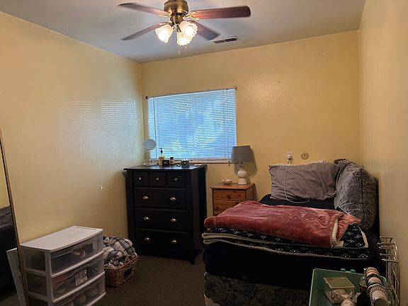 Private bedroom