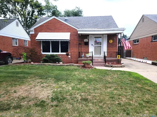 23027 Saxony Ave, Eastpointe, MI 48021