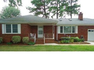 624 Etheridge Rd, Chesapeake, VA 23322