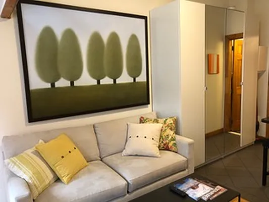 Rented by Yoo Dotan, LREB | media 13