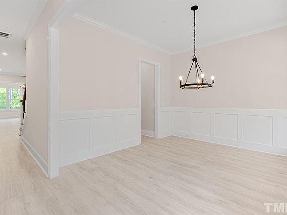 5th image of 1133 Laurelwood Dr