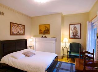 240 Commonwealth Ave #401B, Boston, MA 02116