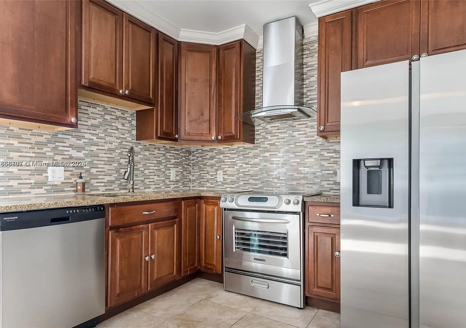 1695 SW 11th Street 203, Miami, FL 33135 — Photo 1
