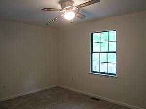 A1406WH Bedroom