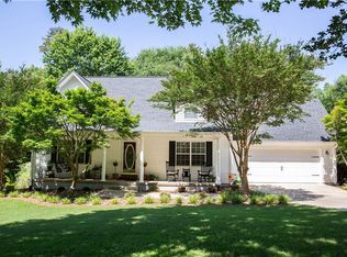 442 Dickard Rd, Seneca, SC 29672