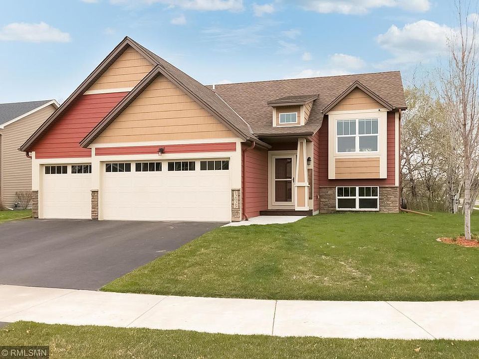 1st image of 12025 Urbank Cir NE