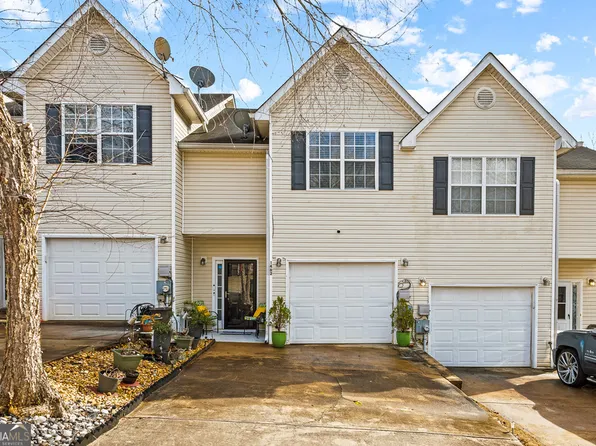 1482 Riverrock Trl, Riverdale, GA 30296