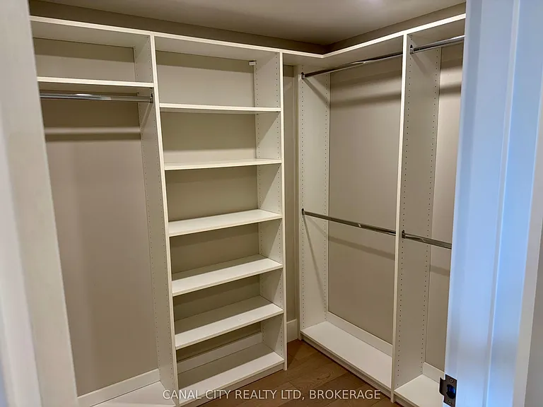 10 Albert St E #303 — Photo 21