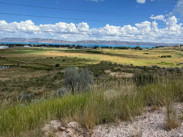 700 W Logan Rd, Garden City, UT 84028
