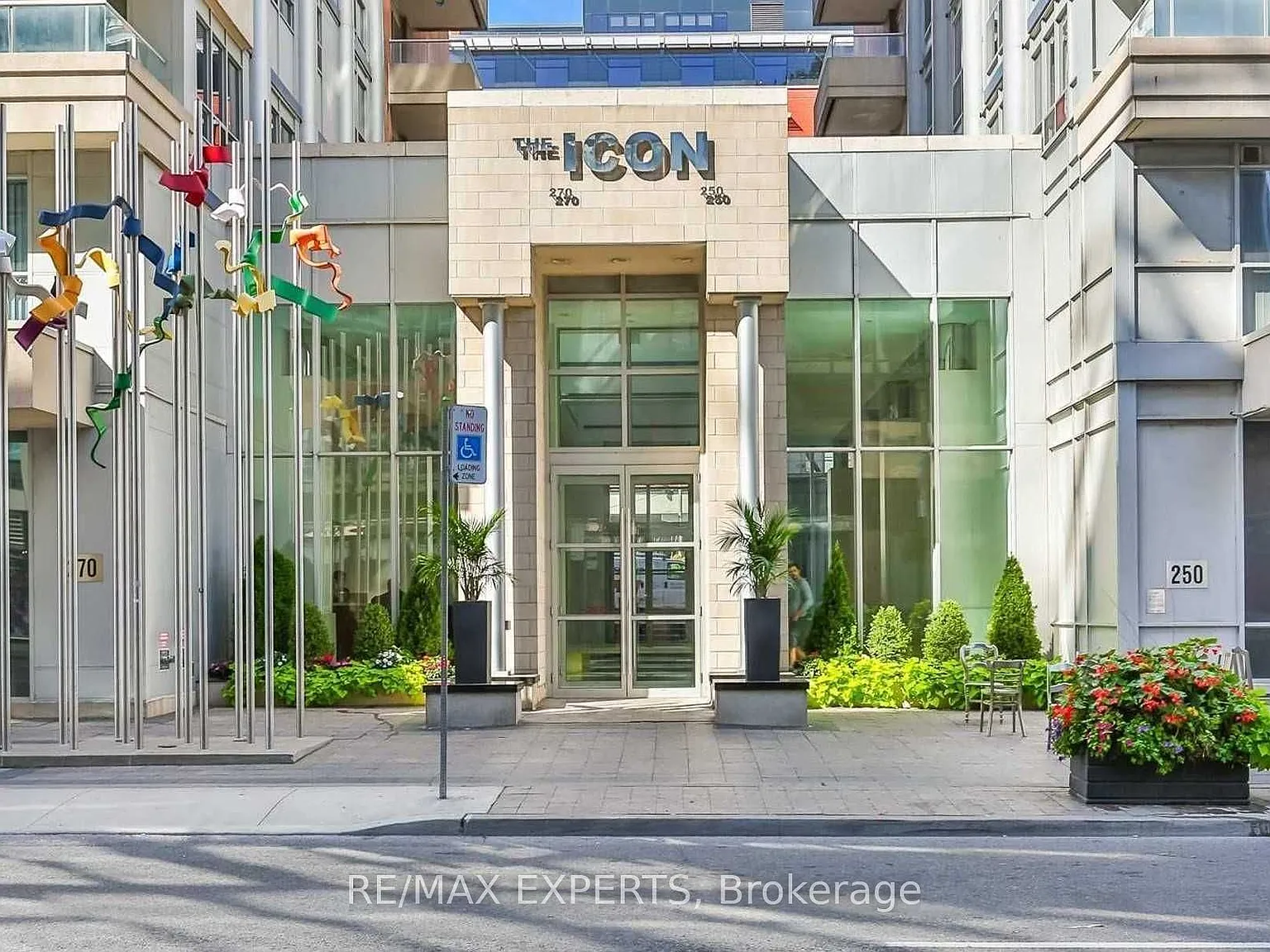 2 bed, $2,250 — Photo 1