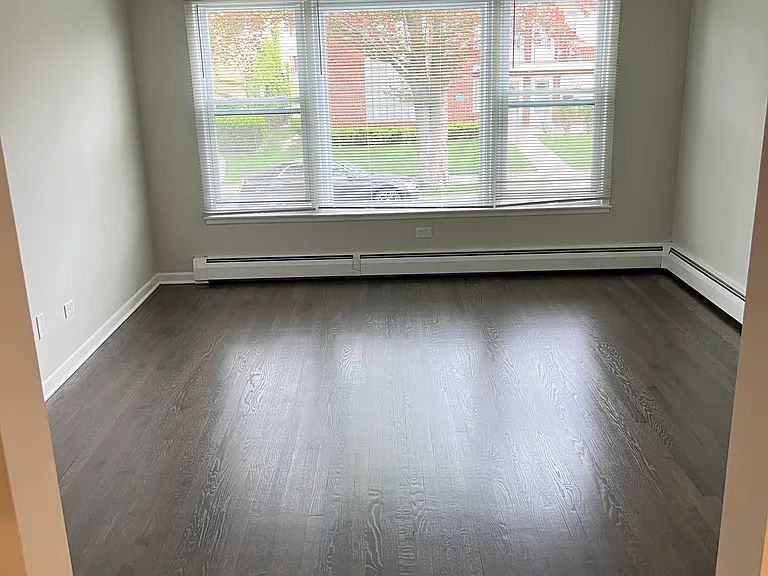 1255 E Washington St #2W — Photo 3