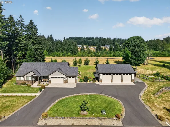 29746 SE Sunview Ln, Estacada, OR 97023