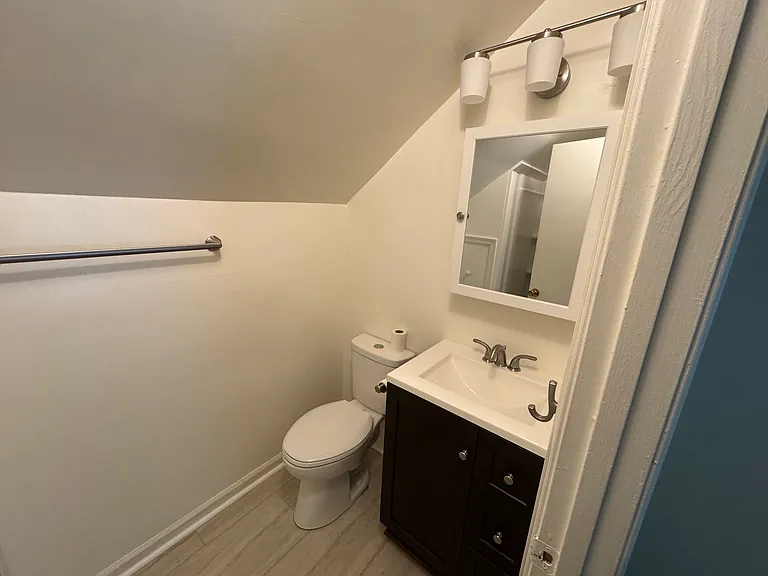 8902 Brucewood Ct — Photo 11
