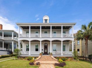 902 N Spring St, Pensacola, FL 32501