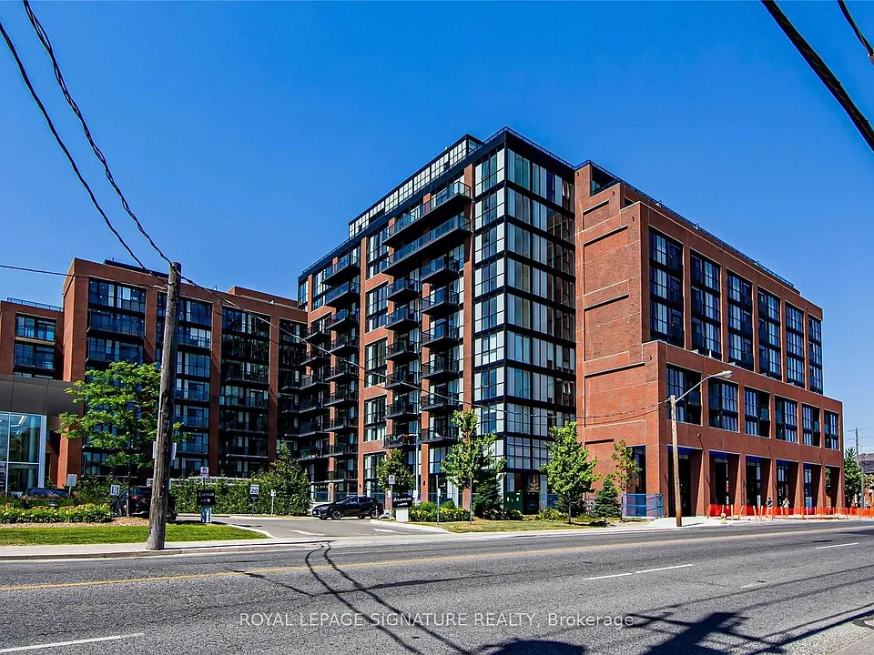 2300 Saint Clair Ave W #706