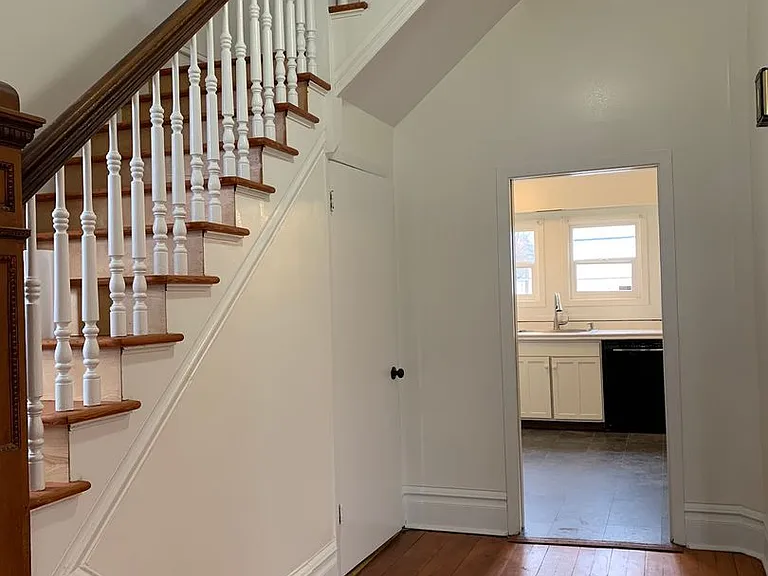 504 N K St — Photo 21