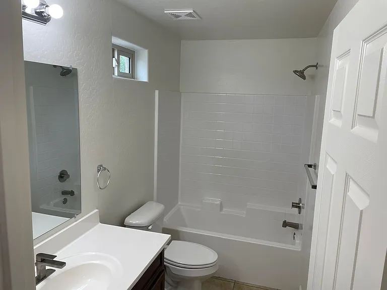 3180 N Greg Dr — Photo 8
