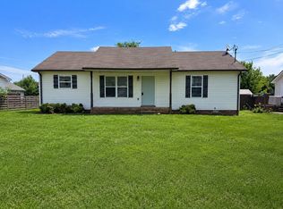 1920 Timberline Cir, Oak Grove, KY 42262