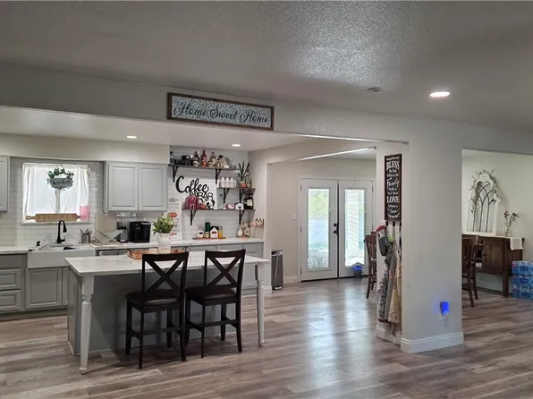 6437 E Bonanza Rd, Las Vegas, NV 89110