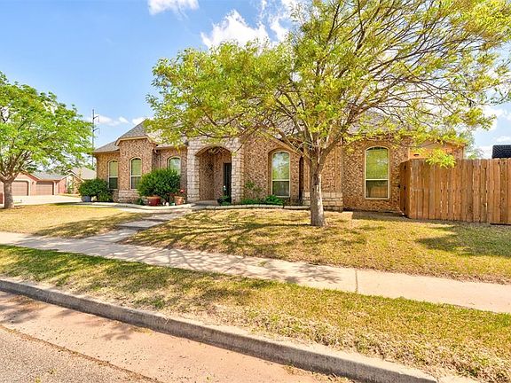 3rd image of 17001 Picasso Dr