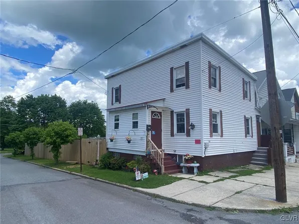 305 N Spruce St, Summit Hill, PA 18250