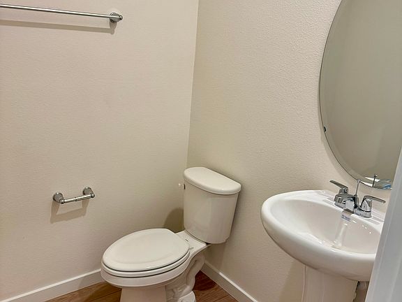 4th image of 18203 Cider Mill Ln