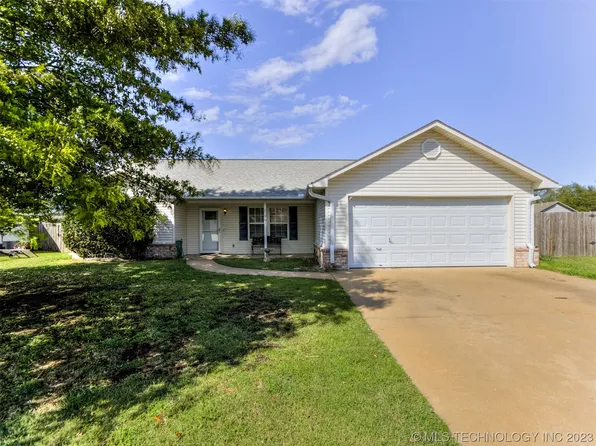 203 Riter Rd, Catoosa, OK 74015